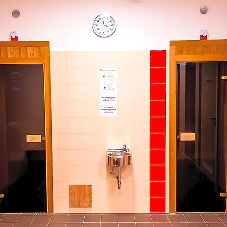 Frühstückspension Cvse Clubhaz Es Panzio